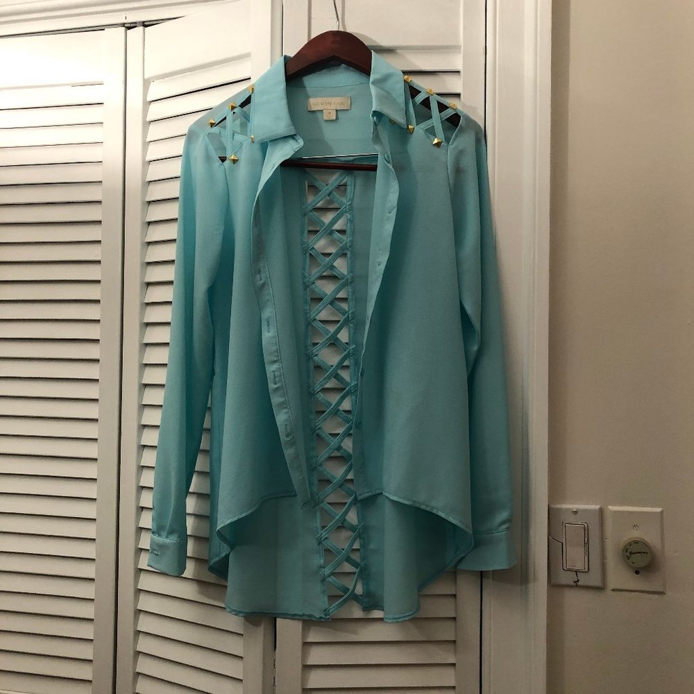 Nicki Minaj Turquoise High Low Blouse, open should